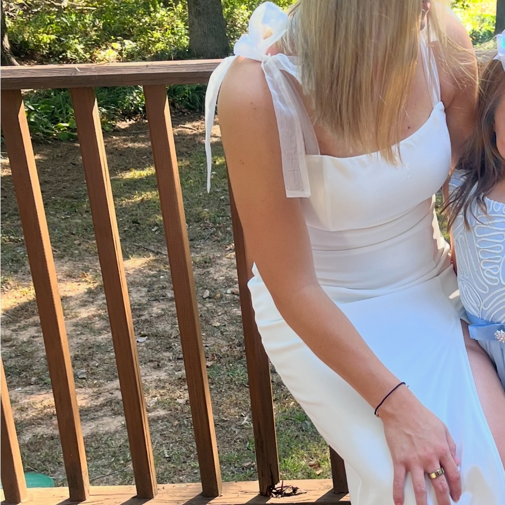White Bridal Lulus Dress - Picture 3 of 3